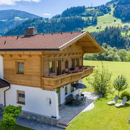 Elisabeth Apartment